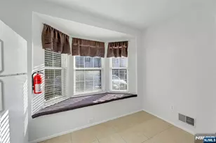 2198 Kent Ct, Mahwah, NJ 07430 - Photo 7