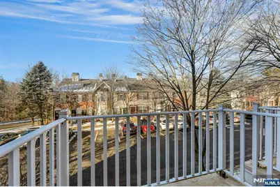 2198 Kent Court, Mahwah, NJ 07430 - Photo 29