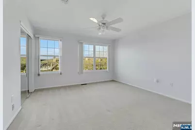 2198 Kent Court, Mahwah, NJ 07430 - Photo 19