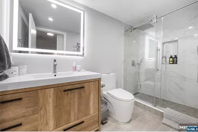 700 1st Street 14F #14F, Hoboken, NJ 07030 - Photo 11