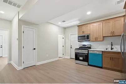30 Edison Street 1 #1, Bloomfield, NJ 07003 - Photo 3