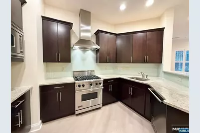 1210 The Plaza, Tenafly, NJ 07670 - Photo 5