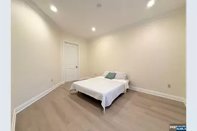 1210 The Plaza, Tenafly, NJ 07670 - Photo 15
