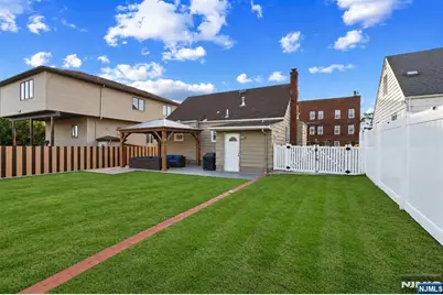 330 Harrison Avenue, Lodi, NJ 07644 - Photo 21