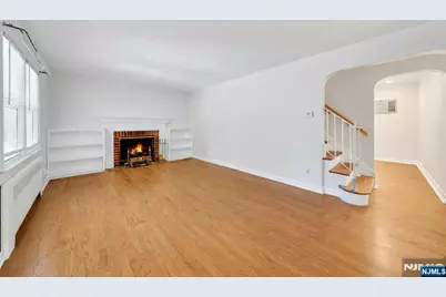 389 Bergen Boulevard, Oradell, NJ 07649 - Photo 9