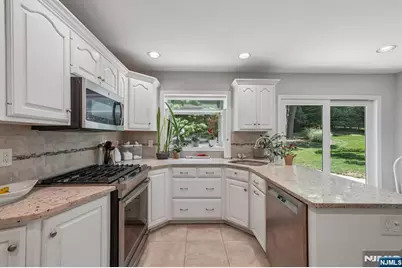36 Stonefence Road, Oakland, NJ 07436 - Photo 13