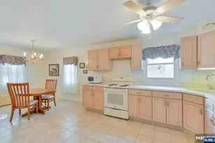 899 Green Pond Rd, Rockaway Township, NJ 07866 - Photo 5