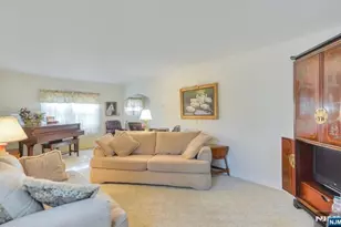 899 Green Pond Rd, Rockaway Township, NJ 07866 - Photo 3