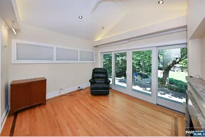 145 Park Avenue, Leonia, NJ 07605 - Photo 9