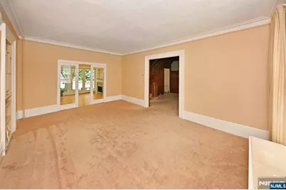 145 Park Avenue, Leonia, NJ 07605 - Photo 7