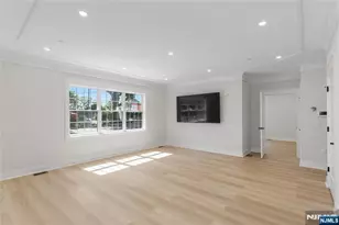 5 Milton Ave B, Clifton, NJ 07013 - Photo 11