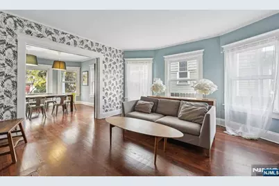 17 Oxford Street 1 #1, Montclair, NJ 07042 - Photo 3
