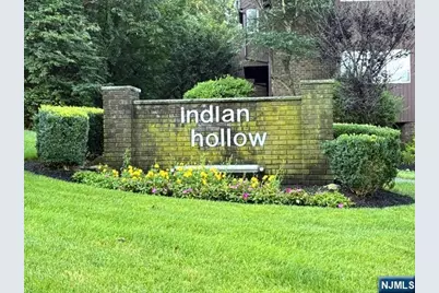 132 Indian Hollow Court 132 #132, Mahwah, NJ 07430 - Photo 1