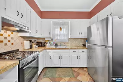 9 Cambridge Avenue, Garfield, NJ 07026 - Photo 17