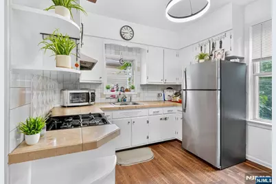 9 Cambridge Avenue, Garfield, NJ 07026 - Photo 3