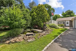 199 Larch Ave, Teaneck Township, NJ 07666 - Photo 35