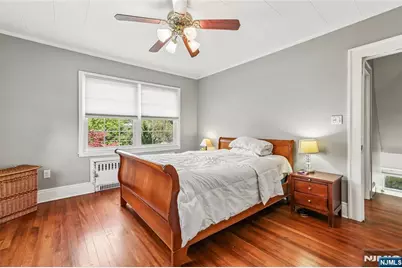 199 Larch Avenue, Teaneck Township, NJ 07666 - Photo 19