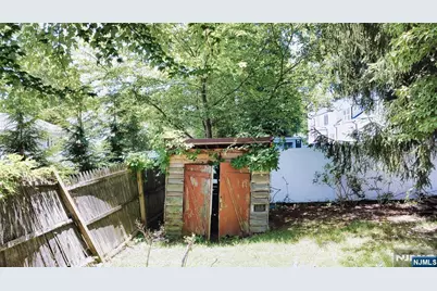 186 School Street, Northvale, NJ 07647 - Photo 41