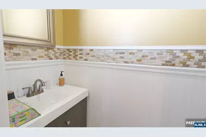 186 School Street, Northvale, NJ 07647 - Photo 15
