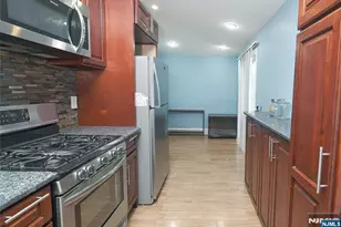 186 School St, Northvale, NJ 07647 - Photo 17
