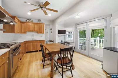 249 E Saddle River Road, Saddle River, NJ 07458 - Photo 9