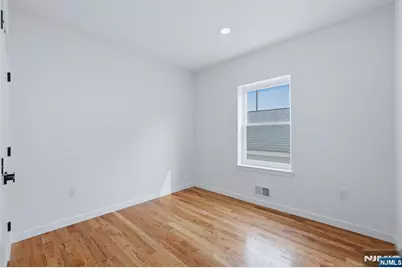 54 Pennsylvania Avenue, Newark, NJ 07114 - Photo 17