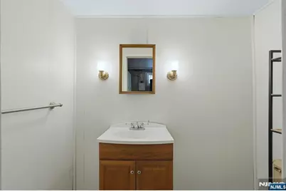 387 Hickory Street, Washington Township, NJ 07676 - Photo 21