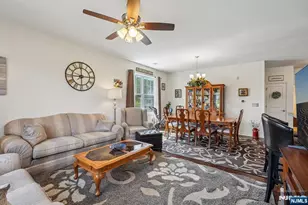 43 Elston Ct 207, Wanaque, NJ 07420 - Photo 5