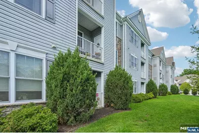 43 Elston Court 207 #207, Wanaque, NJ 07420 - Photo 25