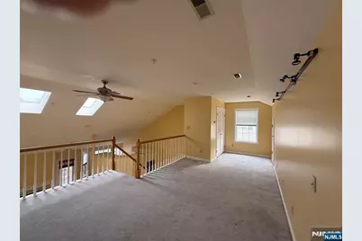 884 E Somerset Court, Ramsey, NJ 07446 - Photo 15