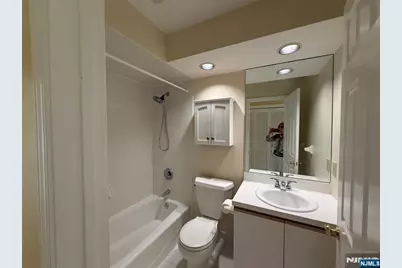 884 E Somerset Court, Ramsey, NJ 07446 - Photo 13