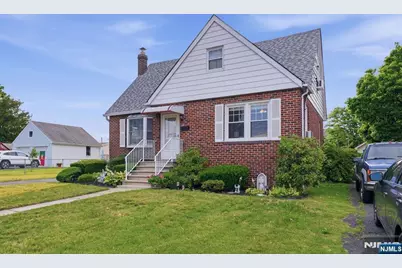 653 7th Street, Lyndhurst Township, NJ 07071 - Photo 7