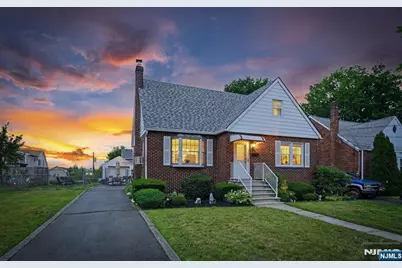 653 7th Street, Lyndhurst Township, NJ 07071 - Photo 3
