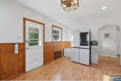 653 7th Street, Lyndhurst Township, NJ 07071 - Photo 13