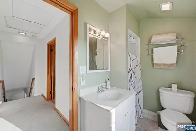 653 7th Street, Lyndhurst Township, NJ 07071 - Photo 21