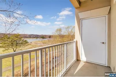 3203 Windsor Park Court 203 #203, Englewood, NJ 07631 - Photo 13