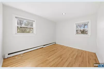 88 Columbus Avenue, Belleville, NJ 07109 - Photo 9