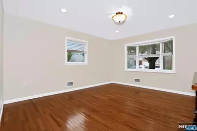 30 Highwood Drive, Dumont, NJ 07628 - Photo 7