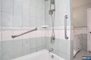 294 Kastler Ct, New Milford, NJ 07646 - Photo 19