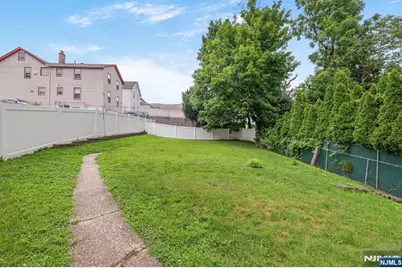 100 Hancox Avenue, Nutley, NJ 07110 - Photo 25
