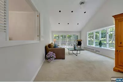 21 Hickory Drive, Oakland, NJ 07436 - Photo 11