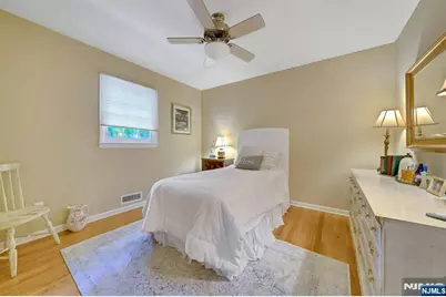 21 Hickory Drive, Oakland, NJ 07436 - Photo 27