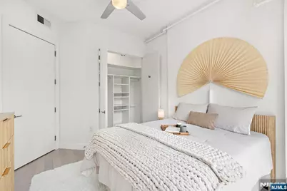 332 Newark Avenue 4A #4A, Jersey City, NJ 07302 - Photo 13