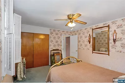 45 Cleveland Avenue, Hasbrouck Heights, NJ 07604 - Photo 13