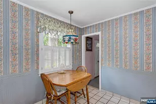 45 Cleveland Ave, Hasbrouck Heights, NJ 07604 - Photo 7