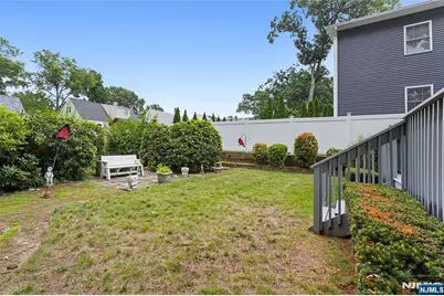 45 Cleveland Avenue, Hasbrouck Heights, NJ 07604 - Photo 33