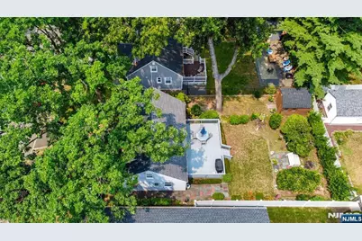 45 Cleveland Avenue, Hasbrouck Heights, NJ 07604 - Photo 35
