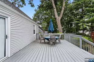 45 Cleveland Ave, Hasbrouck Heights, NJ 07604 - Photo 29