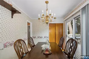 45 Cleveland Ave, Hasbrouck Heights, NJ 07604 - Photo 11