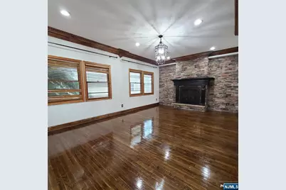 526 Moonachie Avenue, Wood Ridge, NJ 07075 - Photo 3